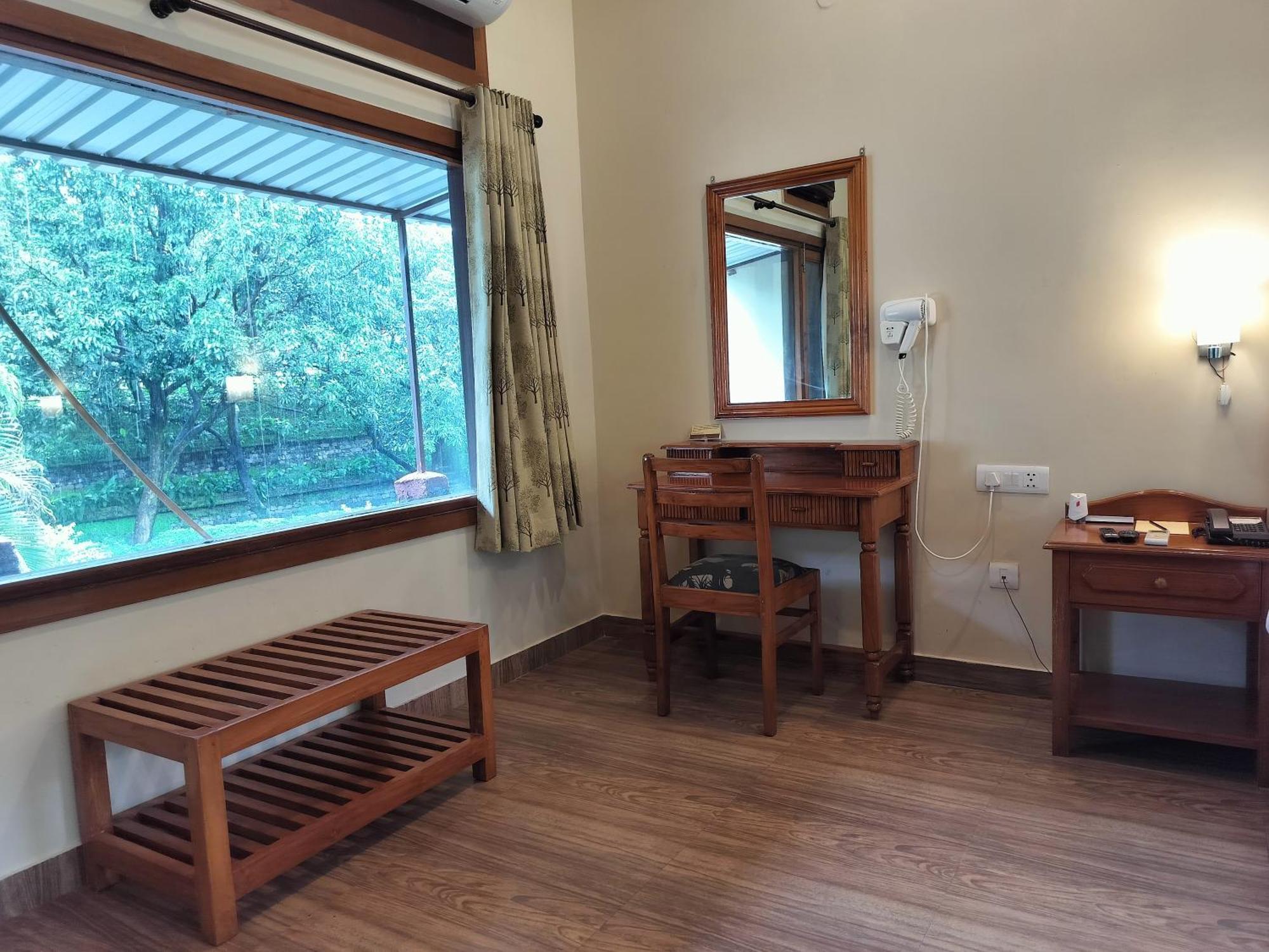 Bel-La Monde Hotel "Riverside" - Jim Corbett Garjia Buitenkant foto